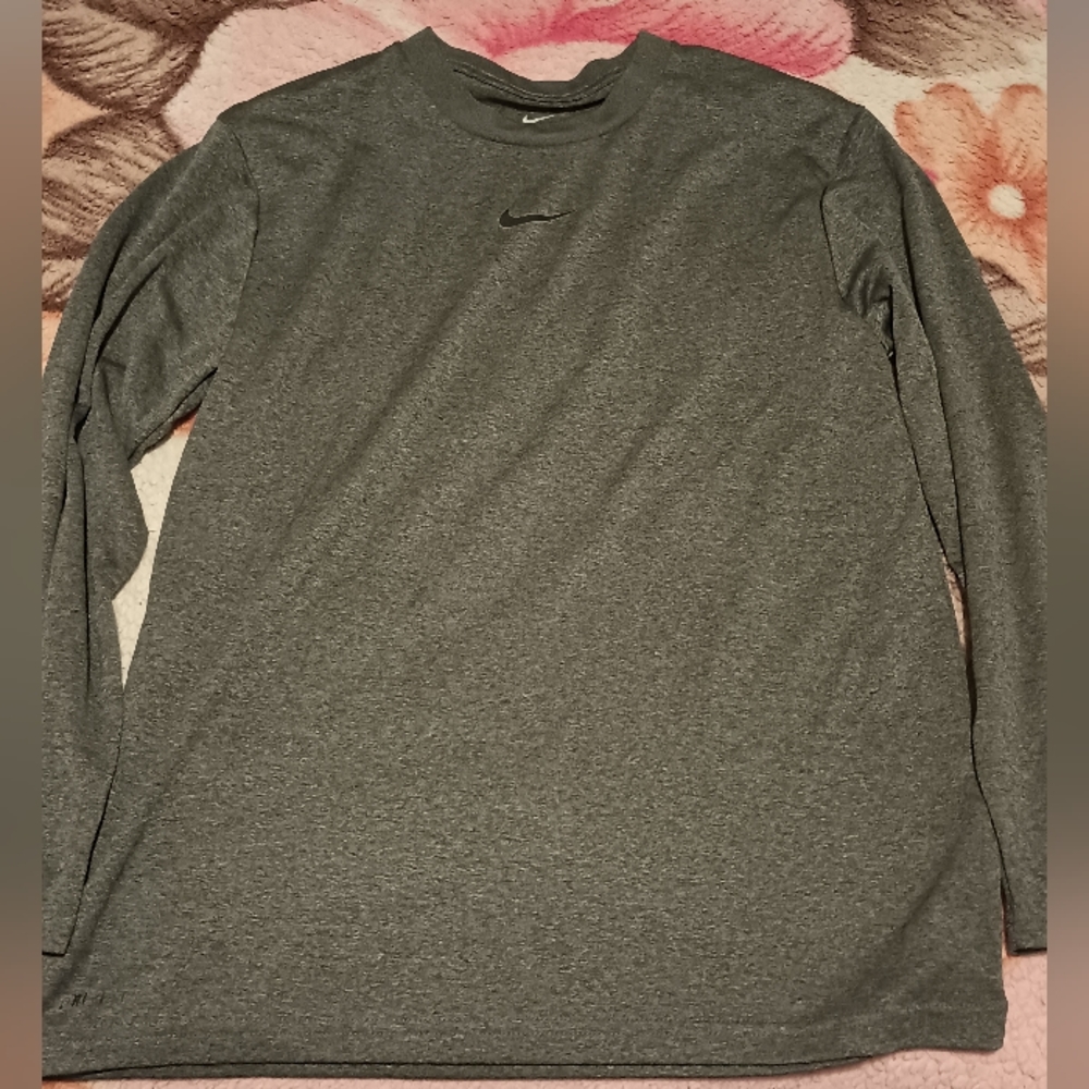 Nike long sleeve